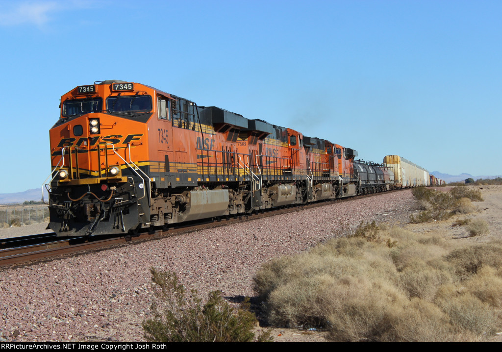 BNSF 7345,BNSF 7798 ,BNSF 4098 & BNSF 7231